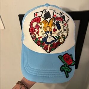 Trucker hat